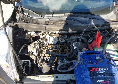 2014 Nissan Juke Sv z USA, uszkodzony, nr VIN JN8AF5MV5ET355357